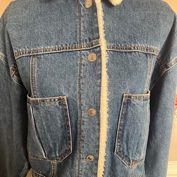 Forever 21 denim jacket - Picture 2 of 5